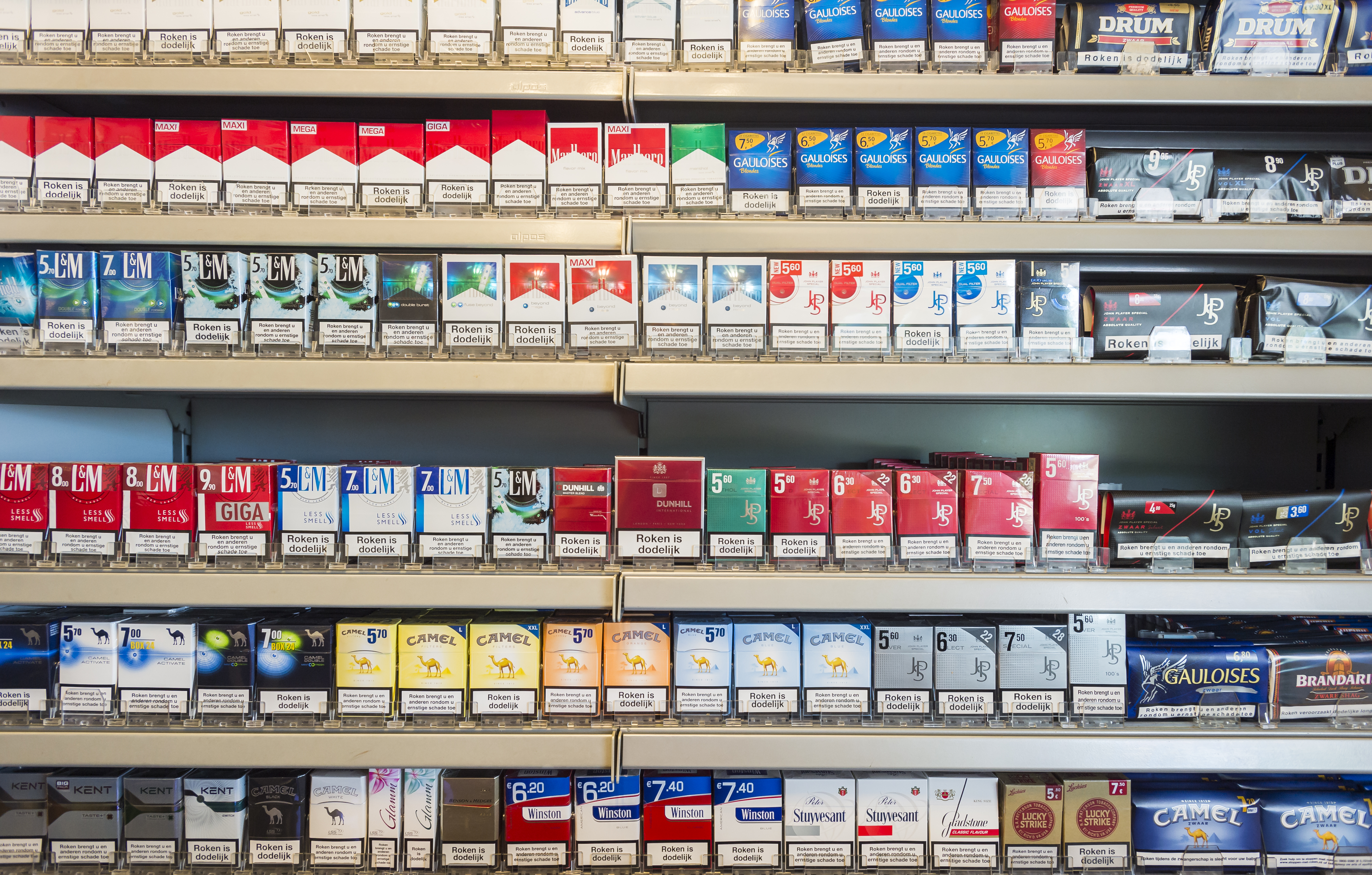 Eerste supermarkt stopt met sigarettenverkoop: 'Trend gaat naar rookvrij' |  WNL, image size:4928x3143